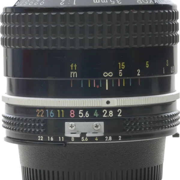 Objetiva Nikon 35mm 2.0 Mecânica - USADO