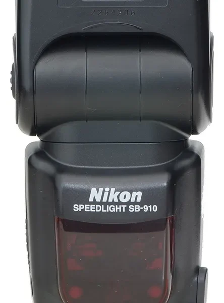 Flash Nikon Sb910 Novinho E Funcionando Direitinho Preto (Usado)