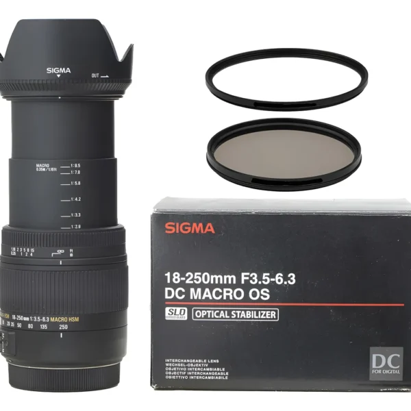 Objetiva Para Canon Zoom 18-250mm Com Estabilizador Canon Ef-s Preto (Usado)