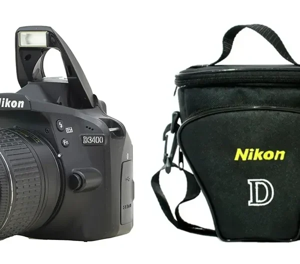 Nikon D3400 + 18-55mm + 16gb +bolsa Só 22.700 Cliques Zerada (Usado)