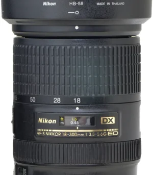 D_NQ_NP_2X_702508-MLB118169167000_102026-F-objetiva-nikon-18300mm-3556g-ed-dx-afs-zerada-2-filtros[1]