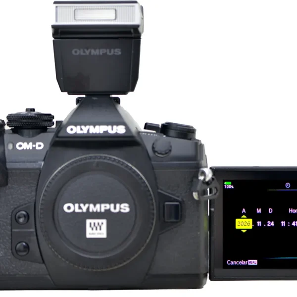 Máquina Fotográfica Digital Olympus Om-d E-m1 Versão Ii 4k Preto (Usado)