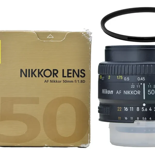 Objetiva Nikon 50mm 1.8 Af-d + Filtro De Proteção Novinha (Usado)